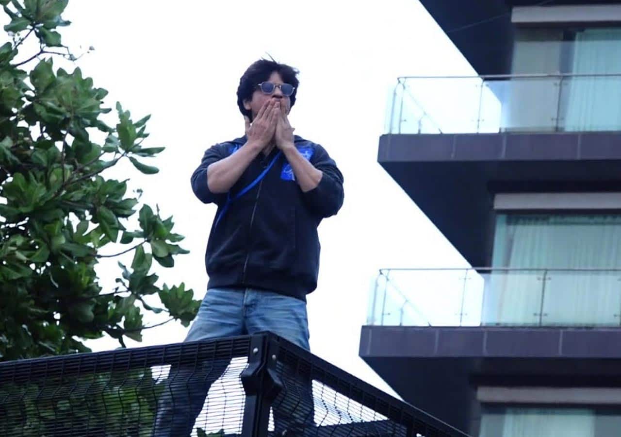 Mumbai Rains: Shah Rukh Khan loves going to THIS place and relish his favourite monsoon food when it pours