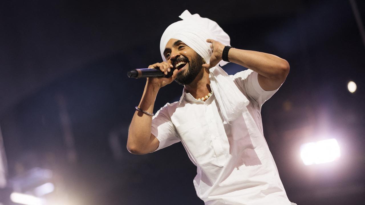 Diljit Dosanjh’s Delhi concert ticket is being sold at Rs 1.19 lakh!