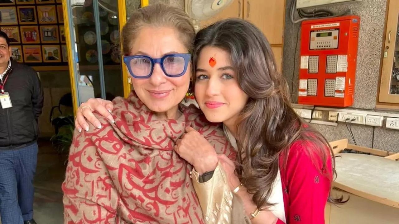 Rajesh Khanna`s granddaughter Naomika Saran to make Bollywood debut
