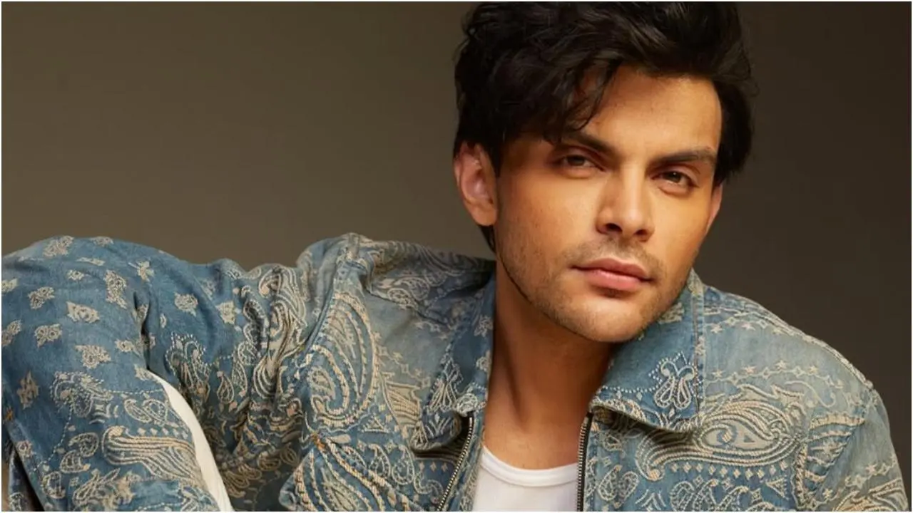 When Veer Pahariya recreated Shah Rukh Khan`s Dard-e-Disco at age 13