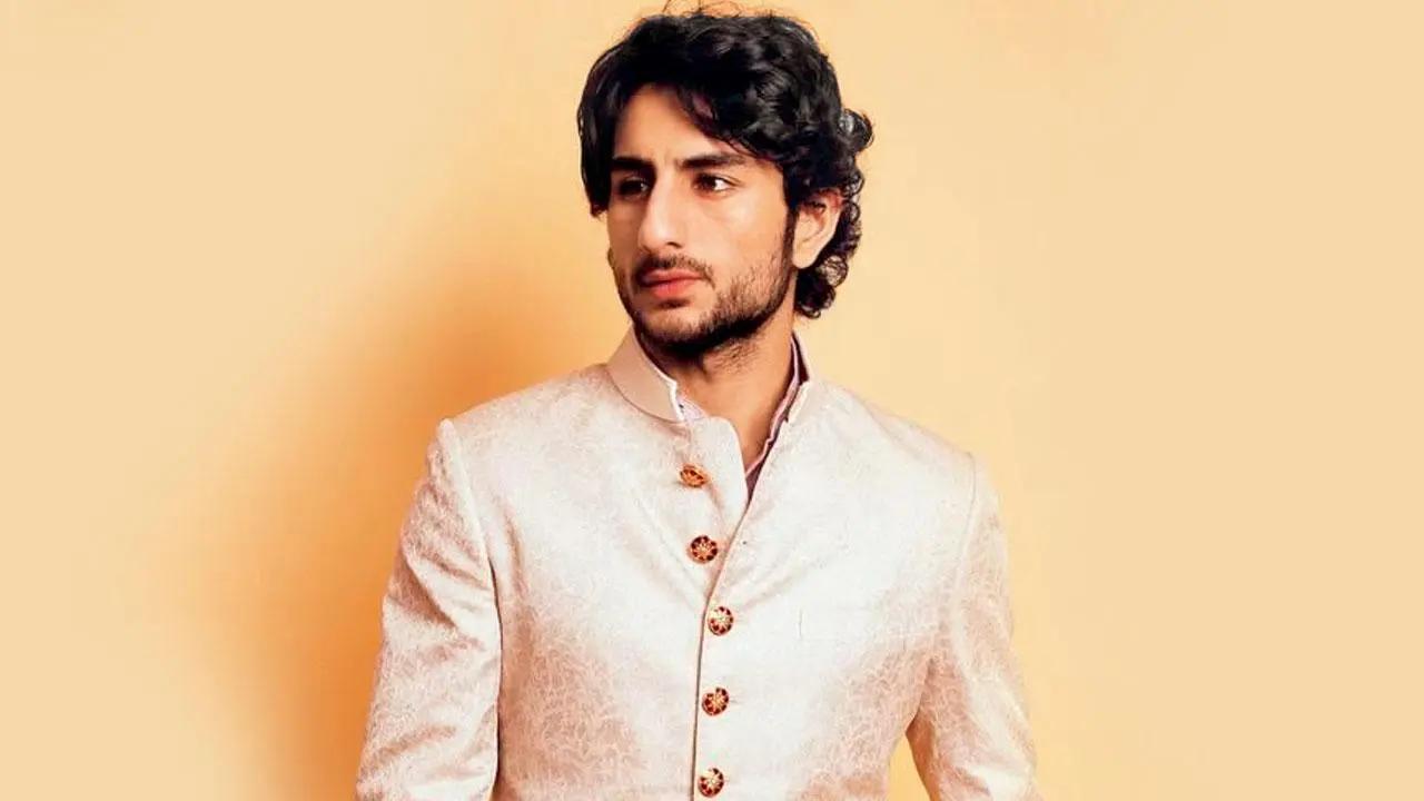 Ibrahim hits back at Pakistani film critic for making fun of his ‘huge nose`