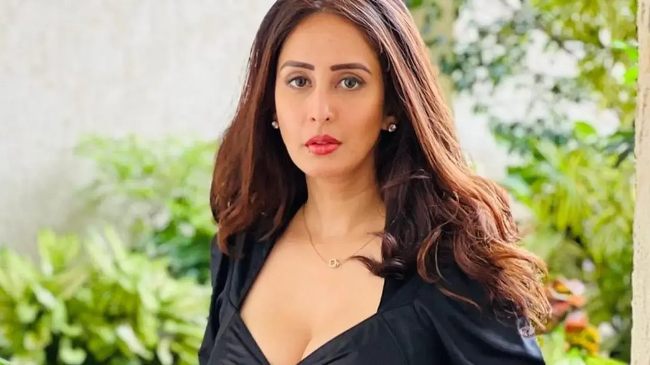 Chahatt Khanna reveals being molested by neighbour in childhood: ‘He used to…`