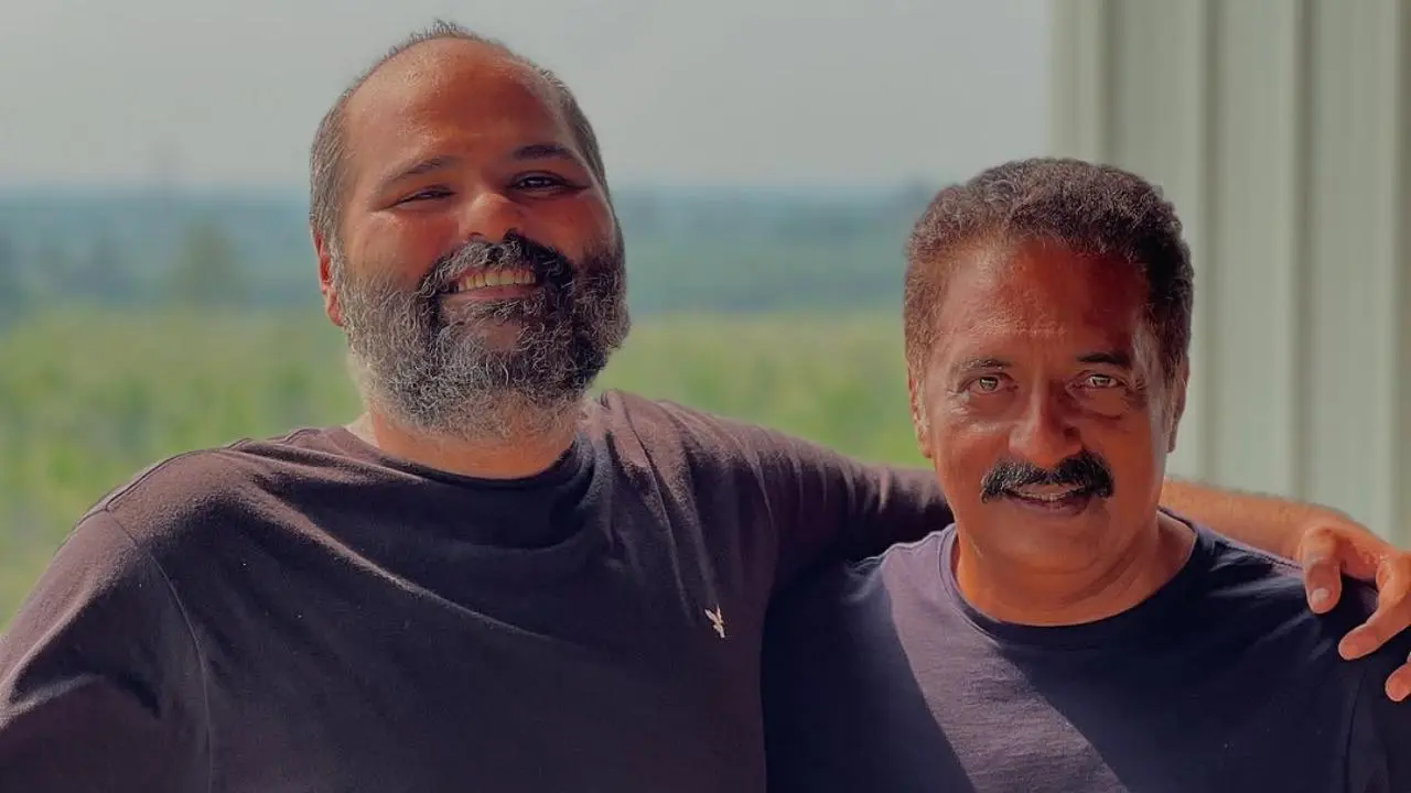 Prakash Raj meets Kunal Kamra, takes dig at Shiv Sena workers