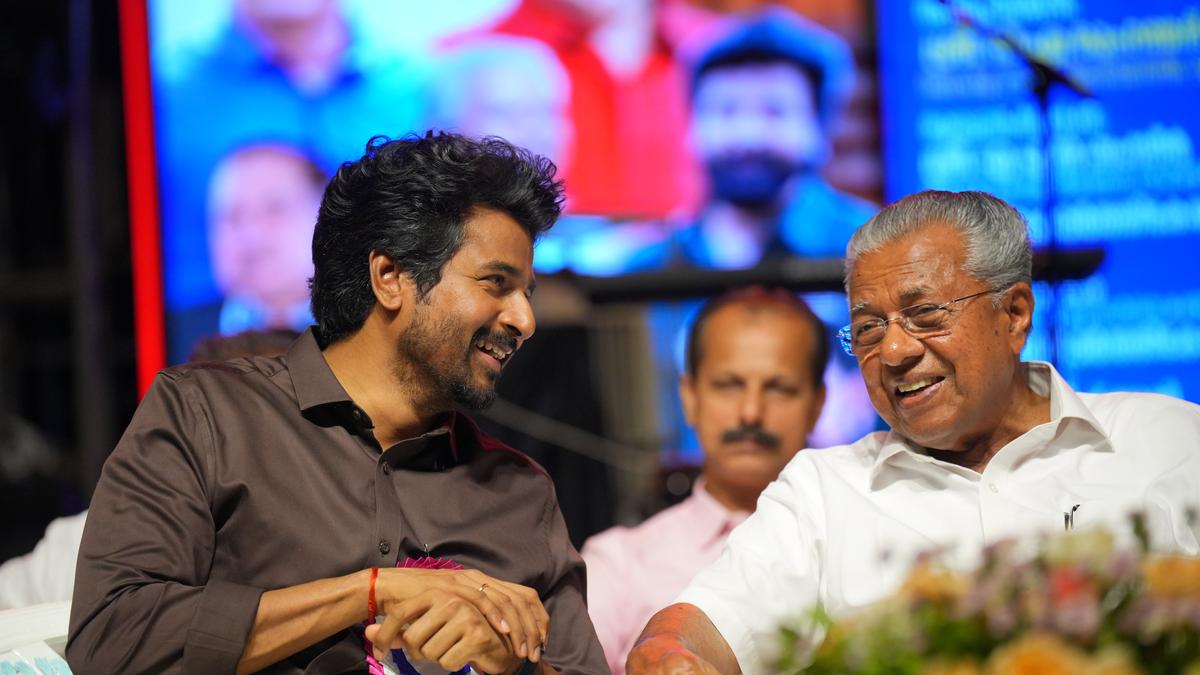 Truly honoured to have shared the stage with Kerala CM Pinarayi Vijayan: Sivakarthikeyan