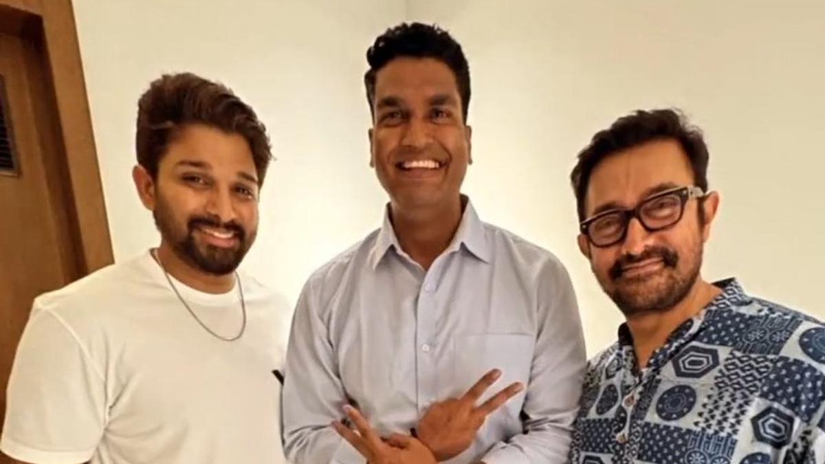 Allu Arjun meets Aamir Khan at his residence in Mumbai, sparks rumours of collaboration