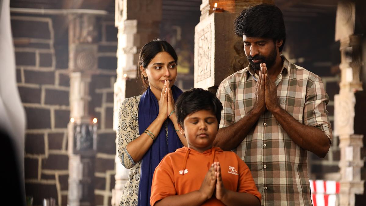 ‘Maaman’ movie review: Soori, Aishwarya Lekshmi shoulder a flawed melodrama