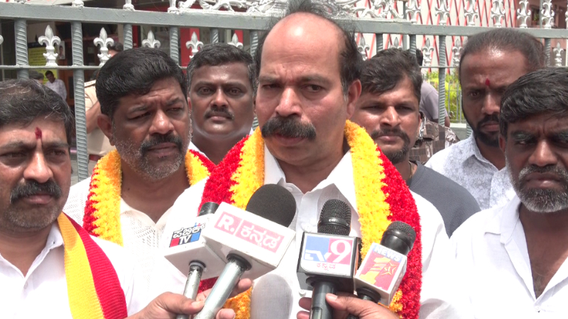 Kannada groups threaten protest over 'Thug Life' release in Karnataka - Public TV English
