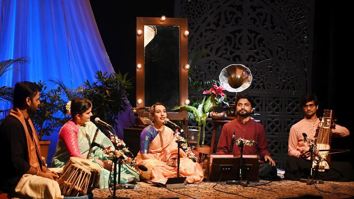 ‘O Gaanewali’ is an ode to powerful female voices from the past